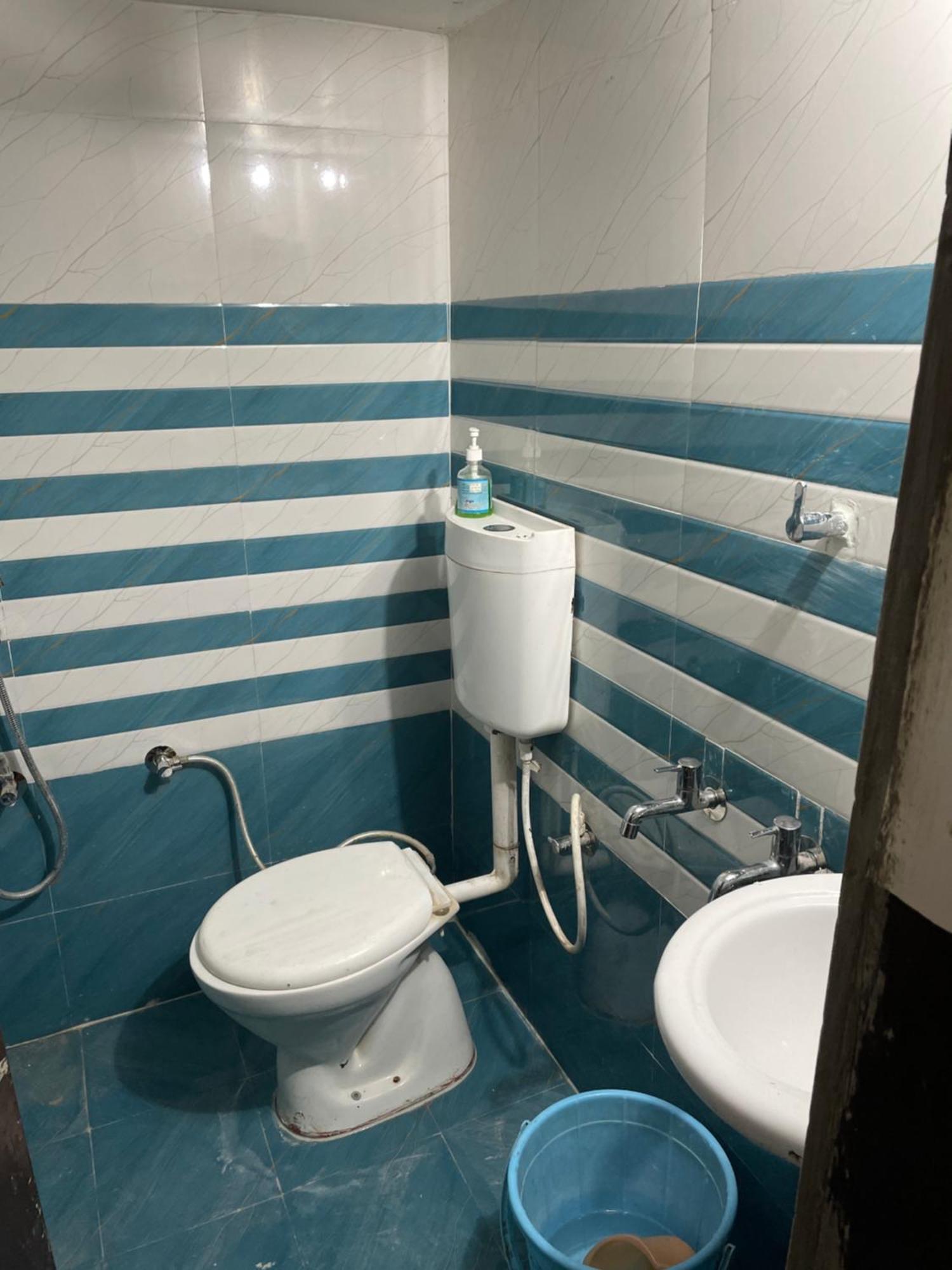 Shree Balaji Homestay Ayodhya المظهر الخارجي الصورة