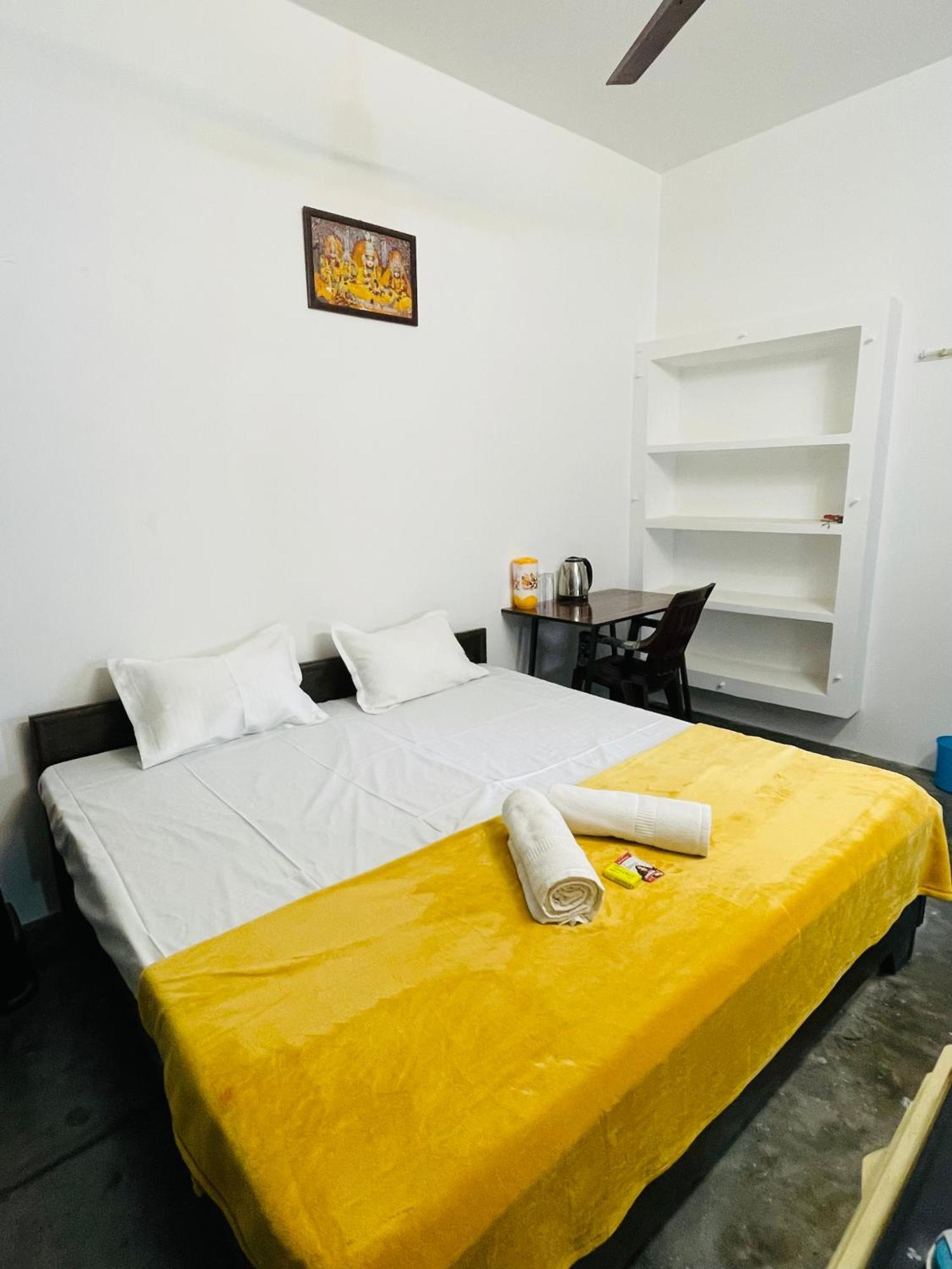 Shree Balaji Homestay Ayodhya المظهر الخارجي الصورة